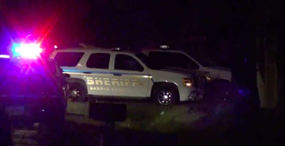 12/05/17 - Houston, TX - Harris County Sheriff's Deputy Transports ...